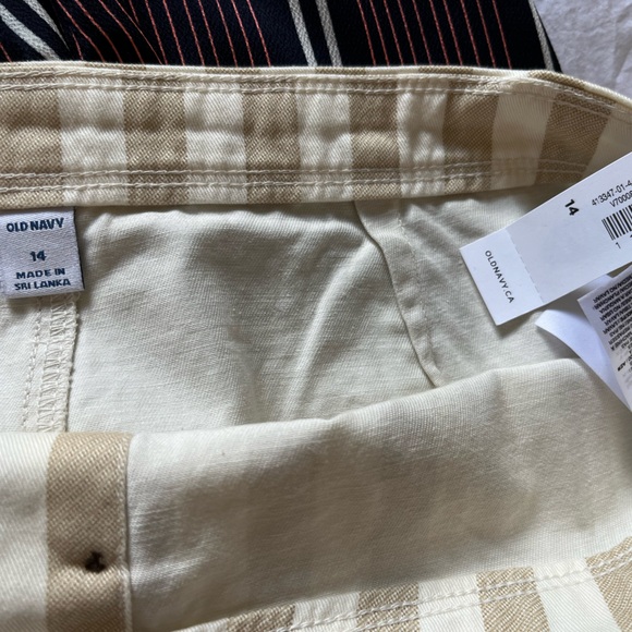 BNWT Striped Mini Skirt Size 14 - Picture 3 of 3